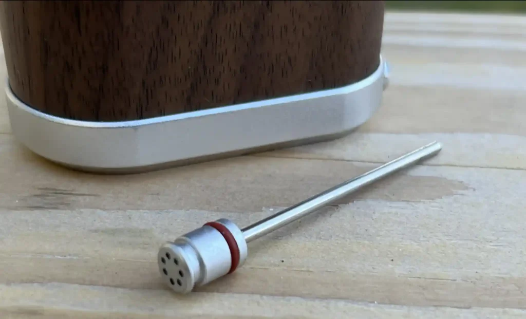 Tinymight 2 has a built in stir stick