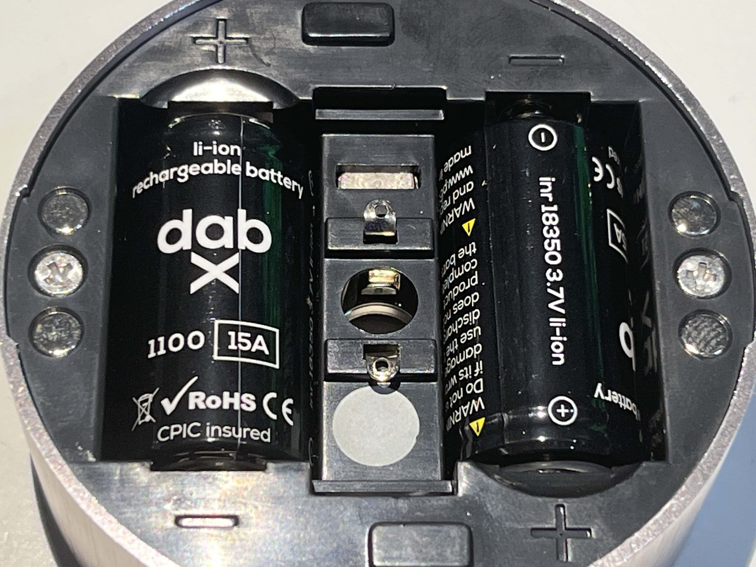 replaceable 18350 batteries!