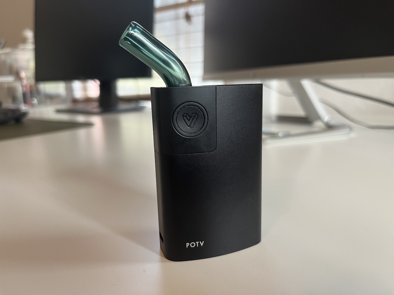 Pax 2 Accessories: Waterpipe Adapter & Pax 2 Sandwich