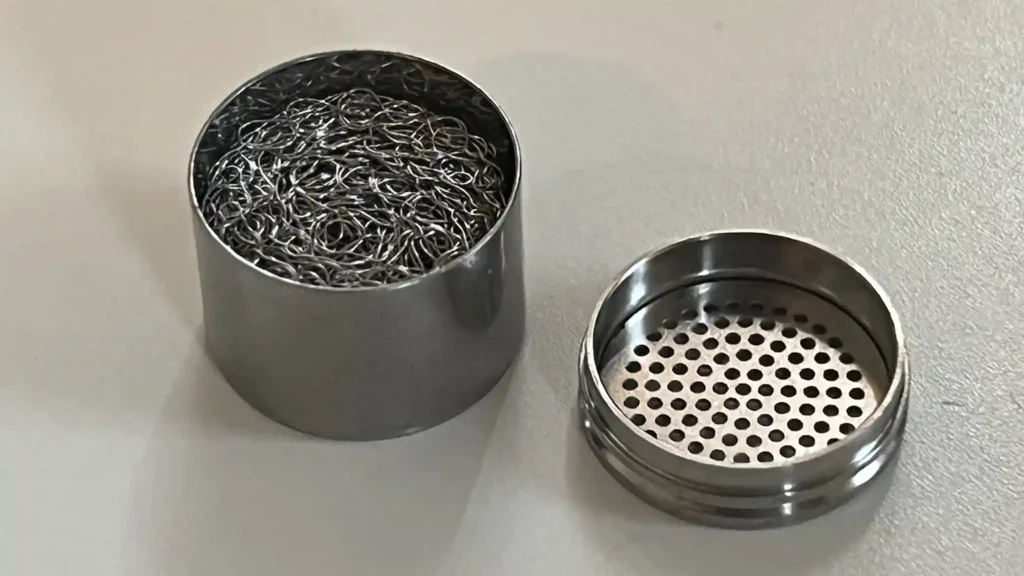POTV Lobo dosing capsule with the concentrate pad installed