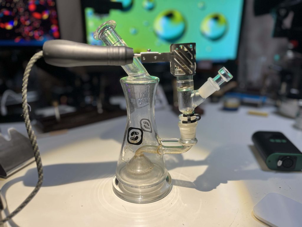 Ruby Twist #1 budget vape on a bubbler