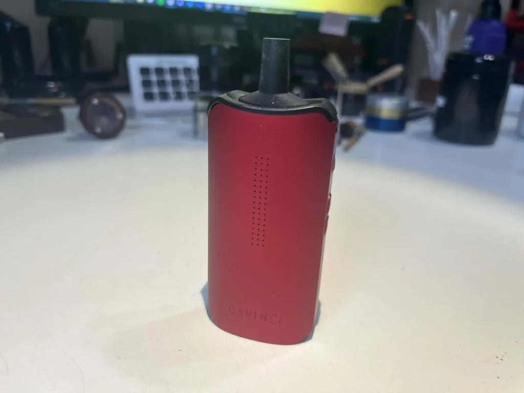 Red DaVinci IQC vaporizer.