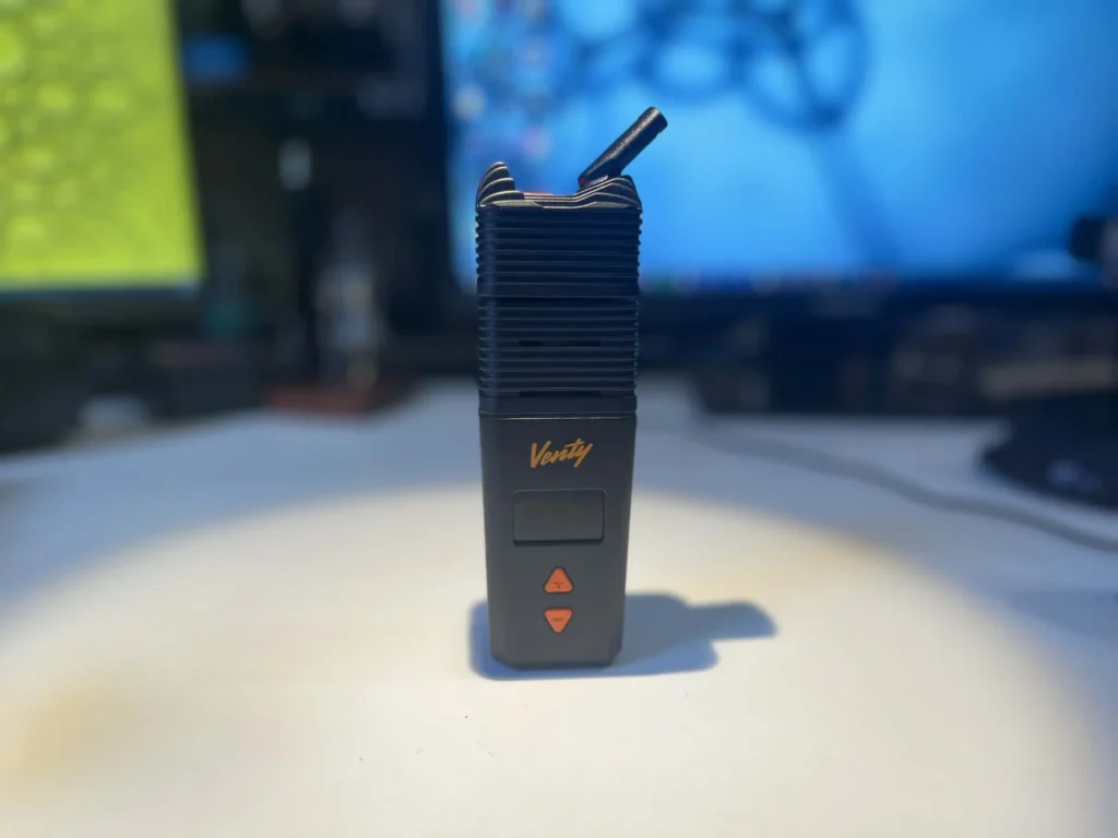 Storz & Bickel Venty with mouthpiece open for use.