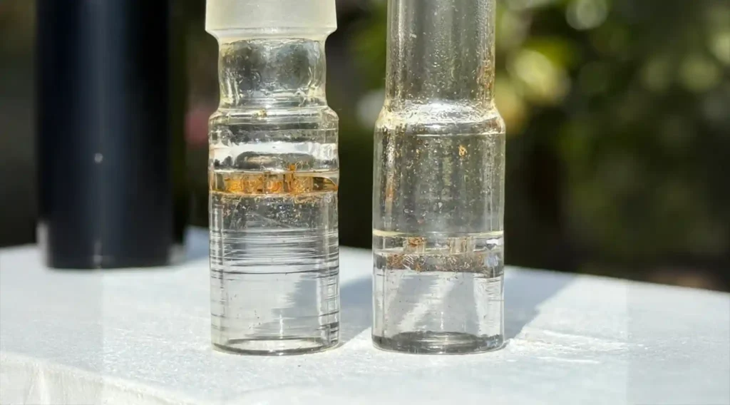 Arizer Solo 3 XL bowl next to the regular bowl
