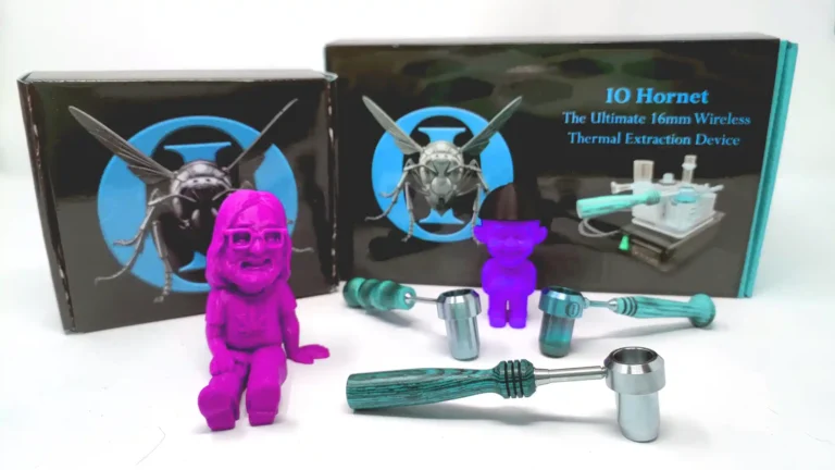 IO Hornet micro ball vape bundle (tinted blue)