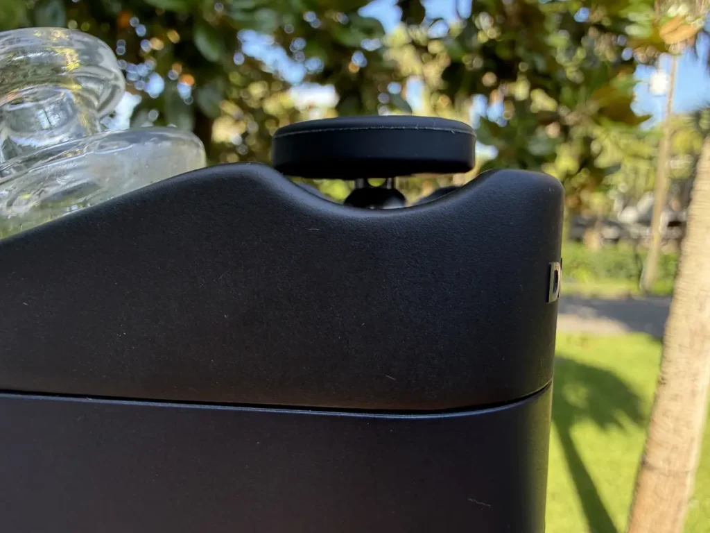 Switch 2 carb cap side hole