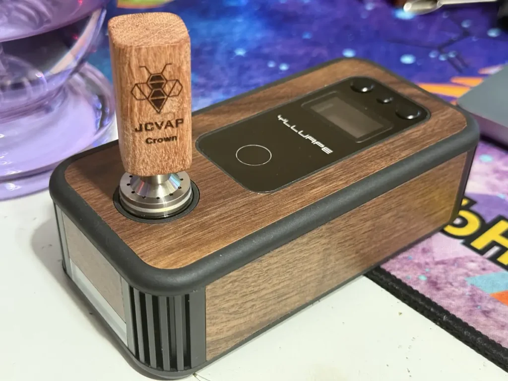 Herb Crown in an induction heater